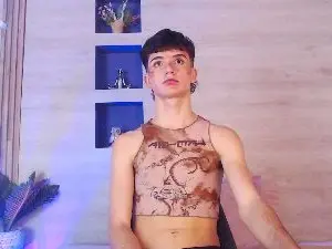 Cam4 Private Sex Chat of Logan_Steel