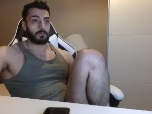 Cam4 Free Porn Cam of cemilyoztt