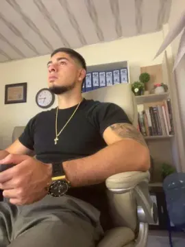 Cam4 Private Sex Chat of dimitri_coleman