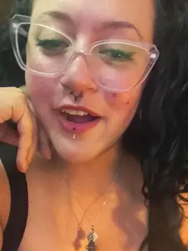 Cam4 Sex Chat of MonikaBohn99