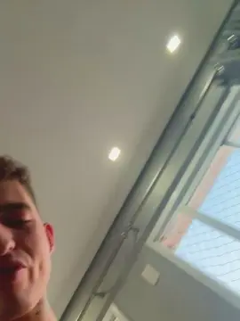 Cam4 Free Live Porn of pietrolutchero