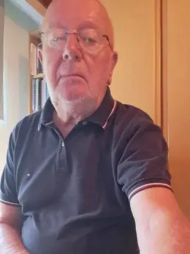 Cam4 Free Porn Cam of robert42