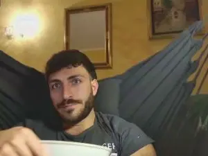 Cam4 Private Sex Chat of Mark_ariete94