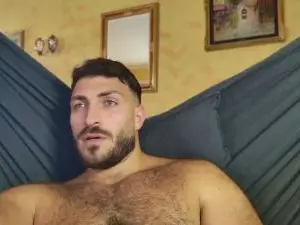 Cam4 Live Sex Cam of Mark_ariete94