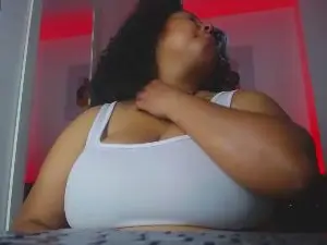Cam4 Private Sex Chat of Ayliinn_