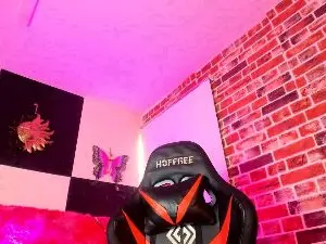 Cam4 Live Sex Cam of Aleja_Hill