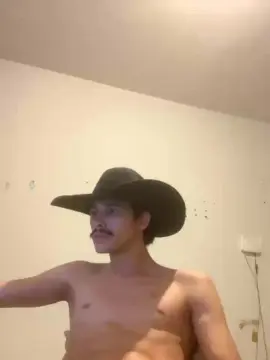 Cam4 Free Porn Cam of branquinho62go