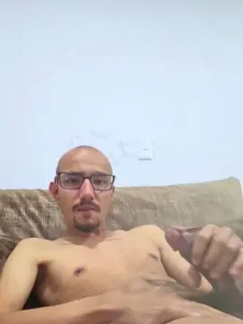 Cam4 Live Sex Cam of Oliver_g0ldberg