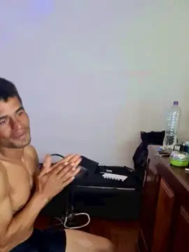 Cam4 Adult Video Chat of leo_kenzo