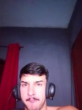 Cam4 Nude Webcam of robsonhaha