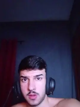 Cam4 Free Live Porn of robsonhaha