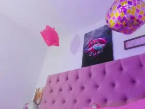 Cam4 Adult Webcam of Aily_star