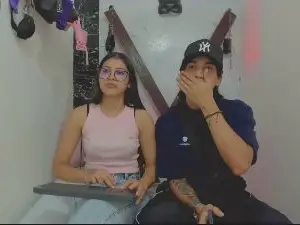 Cam4 Private Sex Chat of sweetauracouple