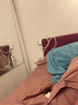 Cam4 Live Porn of Darkmadrid