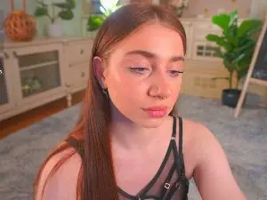 Cam4 Watch Live Sex Cams of LilianHathaway