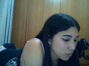 Cam4 Live Porn of alice22