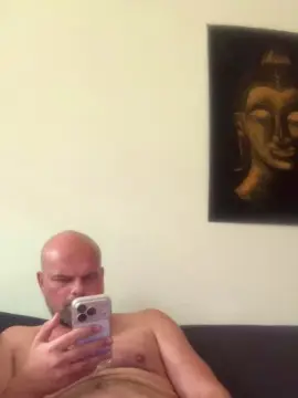 Cam4 Watch Live Sex Cams of beautyyyy81