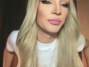 Cam4 Live Sex Cam of scarletwhitex