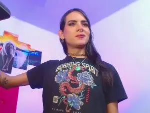 Cam4 Free Live Porn of lilith_nyx333