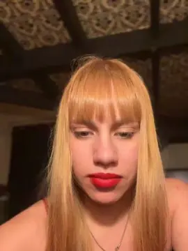 Cam4 Free Porn Cam of saraangelafern1