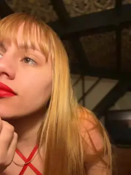 Cam4 Nude Webcam of saraangelafern1