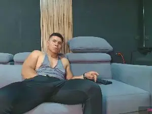 Cam4 Free Live Porn of straightboysx