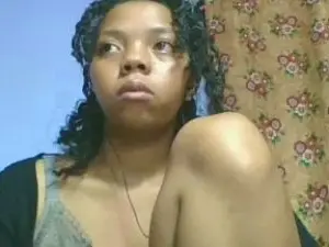 Cam4 Free Live Porn of rosah5