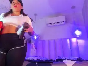 Cam4 Live Porn of shaidyscott