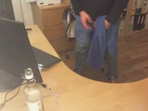 Cam4 Live Porn of BarefootD