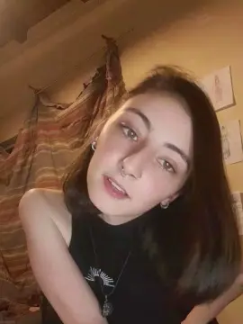 Cam4 Sex Chat of Lunaoscura2024