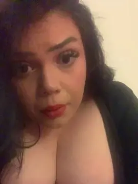 Cam4 Private Sex Chat of missyummyhot
