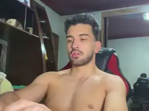 Cam4 Free Porn Cam of Drgym18