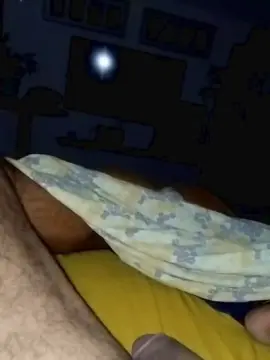 Cam4 Live Sex Cam of beaubrunenrique