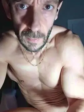 Cam4 Nude Webcam of alessandrospain