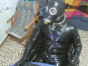 Cam4 Watch Live Sex Cams of latexslut1