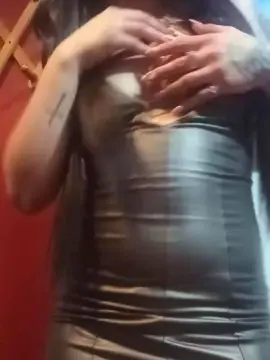 Cam4 Free Live Porn of victoria325