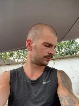 Cam4 Live Sex Cam of Greyoff