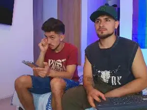 Cam4 Live Sex Cam of two_sinzXX