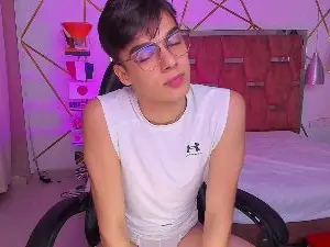 Cam4 Sex Cam of Gerony