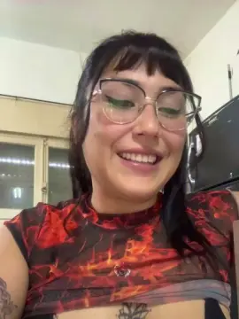 Cam4 Watch Live Sex Cams of Lareyni26