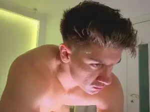 Cam4 Best Webcam of MaxKaidenn