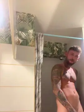 Cam4 Sex Chat of Loretino1