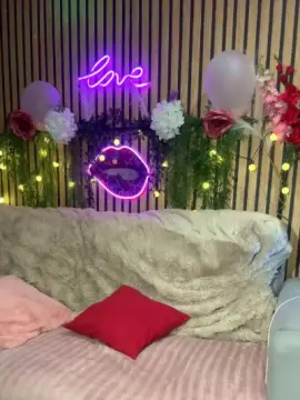 Cam4 Live Porn of Loretino1