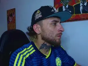 Cam4 Private Sex Chat of Drako_LiveShow