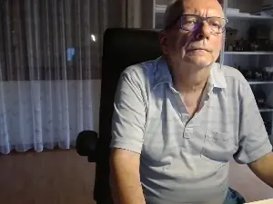 Cam4 Free Porn Cam of taxidancer1