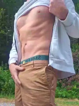 Cam4 Live Sex of Plaisir2jouir