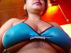 Cam4 Adult Video Chat of Dominik_girl