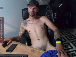 Cam4 Private Sex Chat of monsieurguitsxx