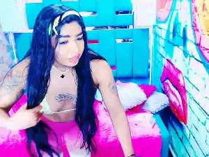 Cam4 Live Sex of violet_andy