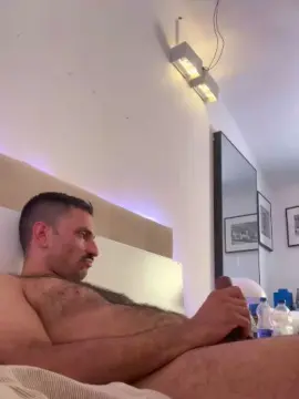 Cam4 Watch Live Sex Cams of rafabr91